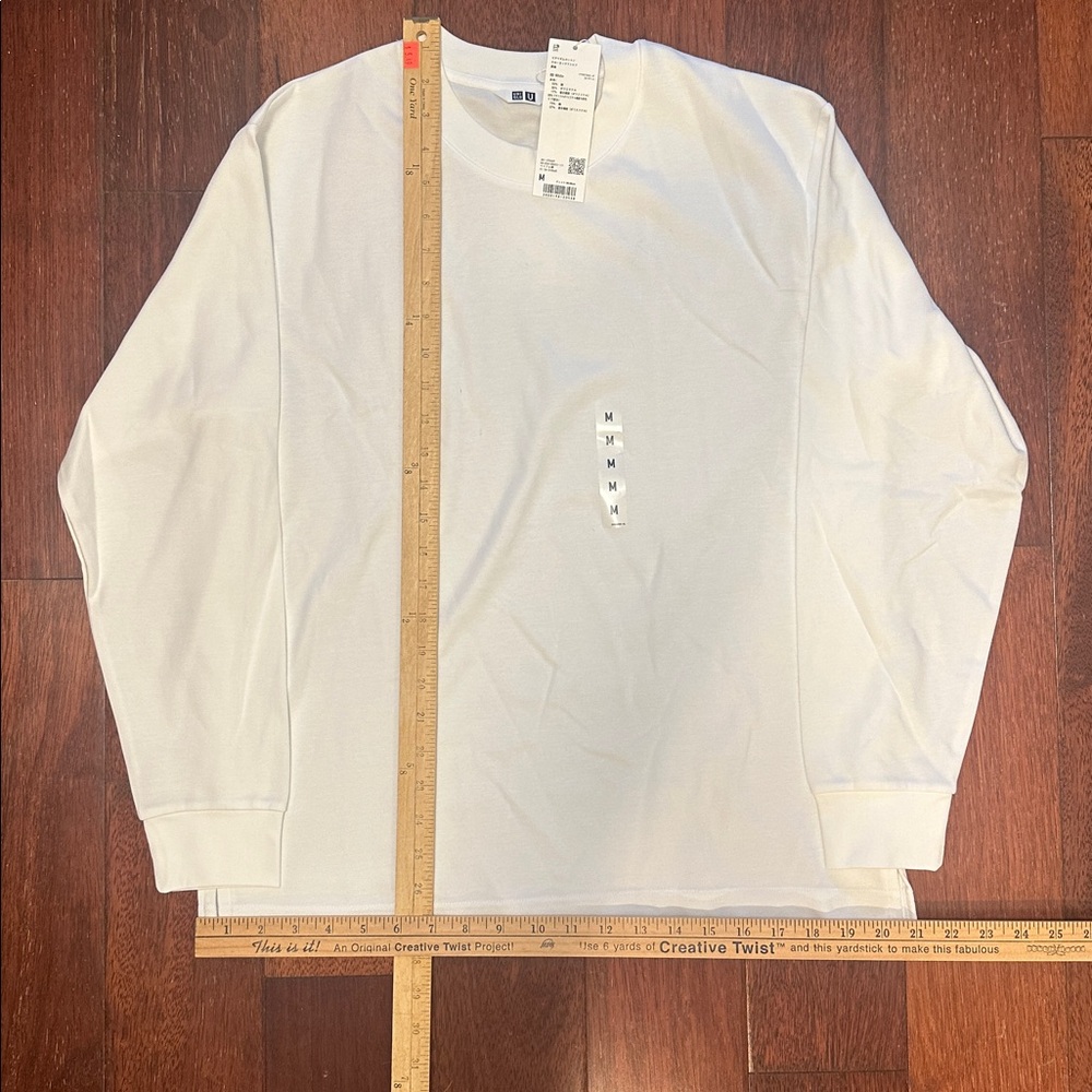 Uniqlo AIRism White T-Shirt long sleeve - medium size only